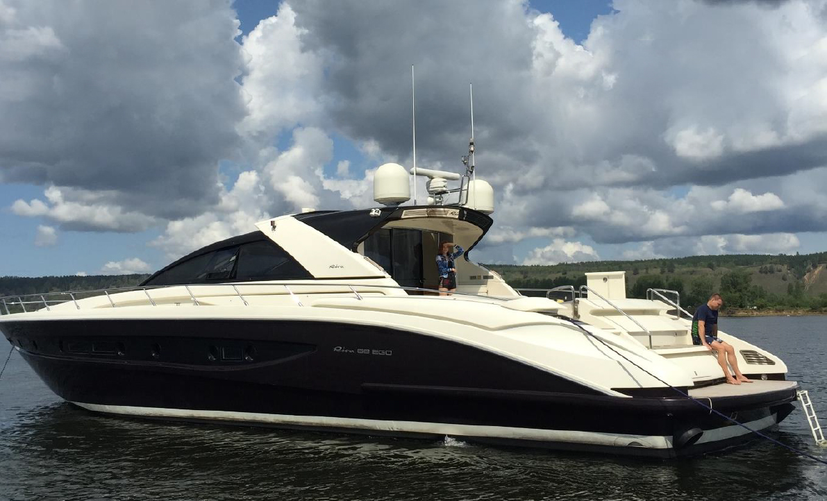 Утонченная яхта Riva 68 Ego в наличии и готова к новому сезону.