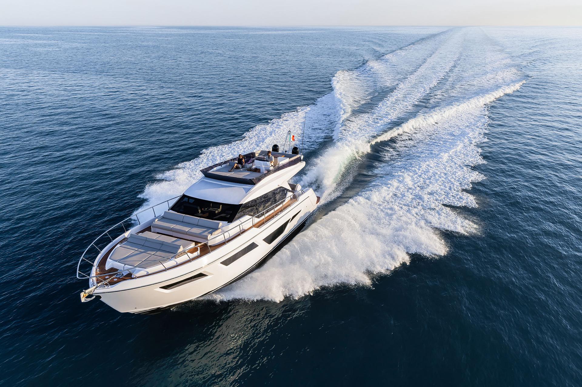 Яхта Ferretti Yachts 580 доступна к просмотру
